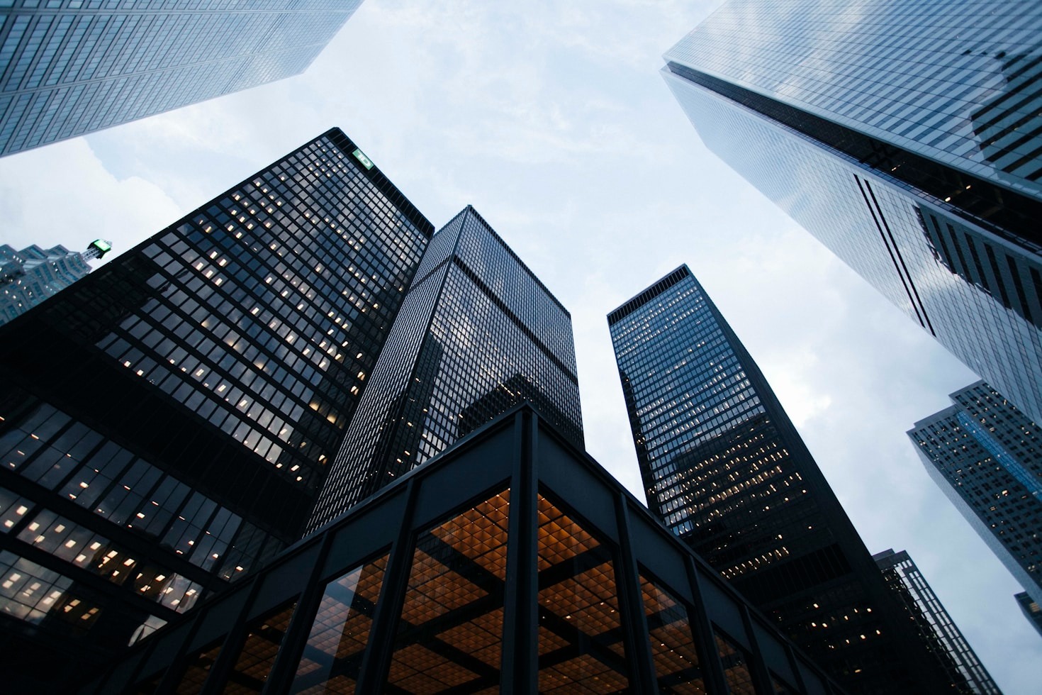 Os desafios na gestão de contratos públicos